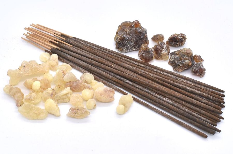 Frankincense and myrrh incense